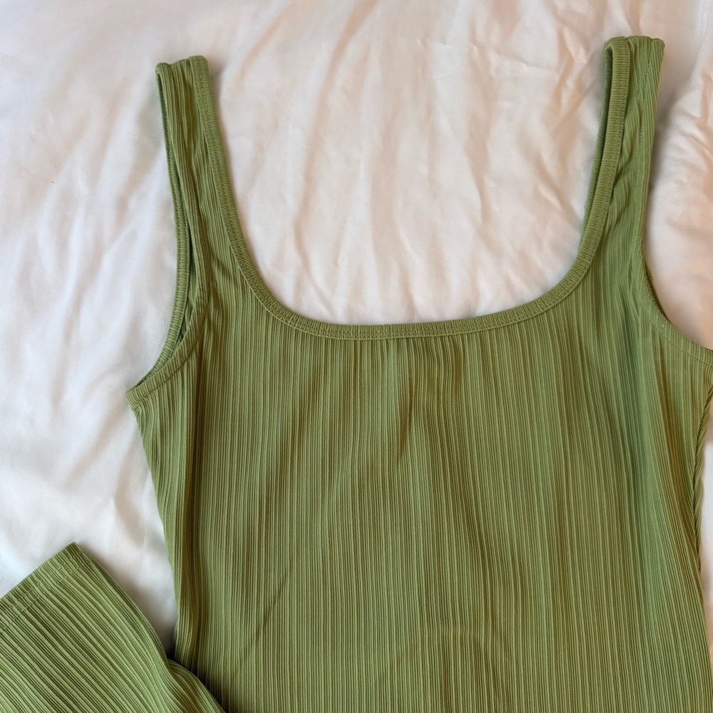 Elegant Green Maxi Dress